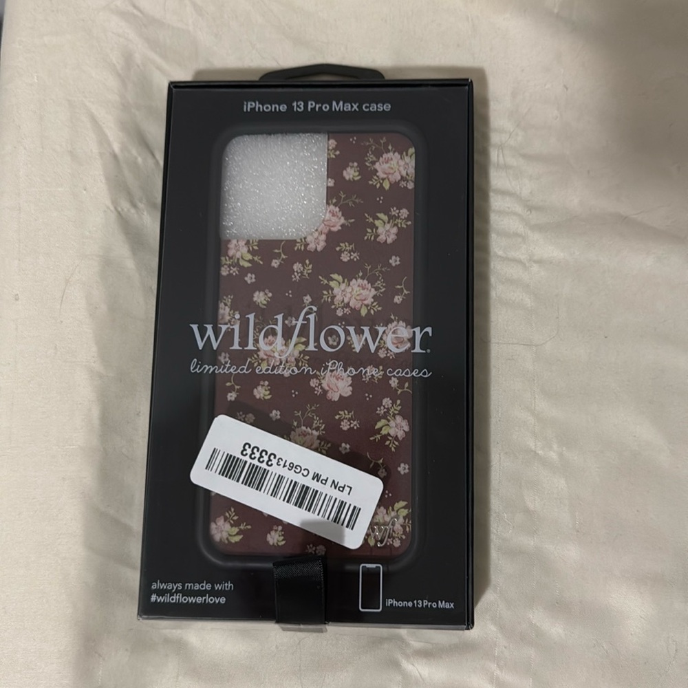 Wildflower Iphone 13 Pro Max Case + Box